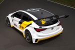 Opel Astra TCR 2016 года